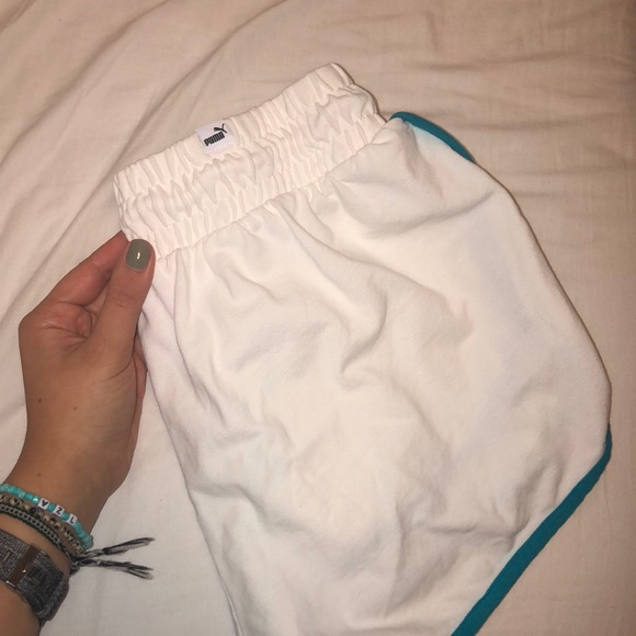 crazy cute puma shorts - Picture 3 of 3